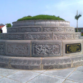 mộ đá tròn, họa tiết đẹp 4