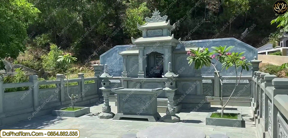 Mộ đá xanh
